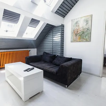 Sat Modern 2-bedroom Loft In Center Belgrade