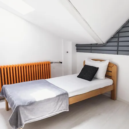 Apartment Sat Modern 2-bedroom Loft In Center Belgrade